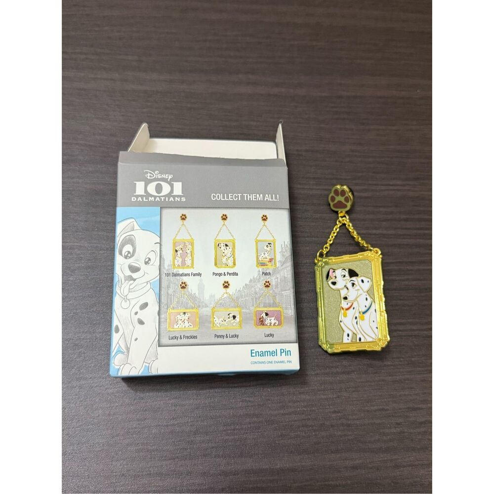 Disney 101 Dalmatians Picture Frame Blind Box Enamel Pin - Pongo & Perdita